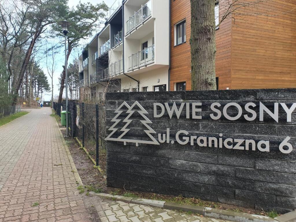 Dwie Sosny Apartamenty Przy Plazy - Sauna, Jacuzzi, Silownia, Bawialnia - 365Pam 尤斯托尼莫斯基 外观 照片
