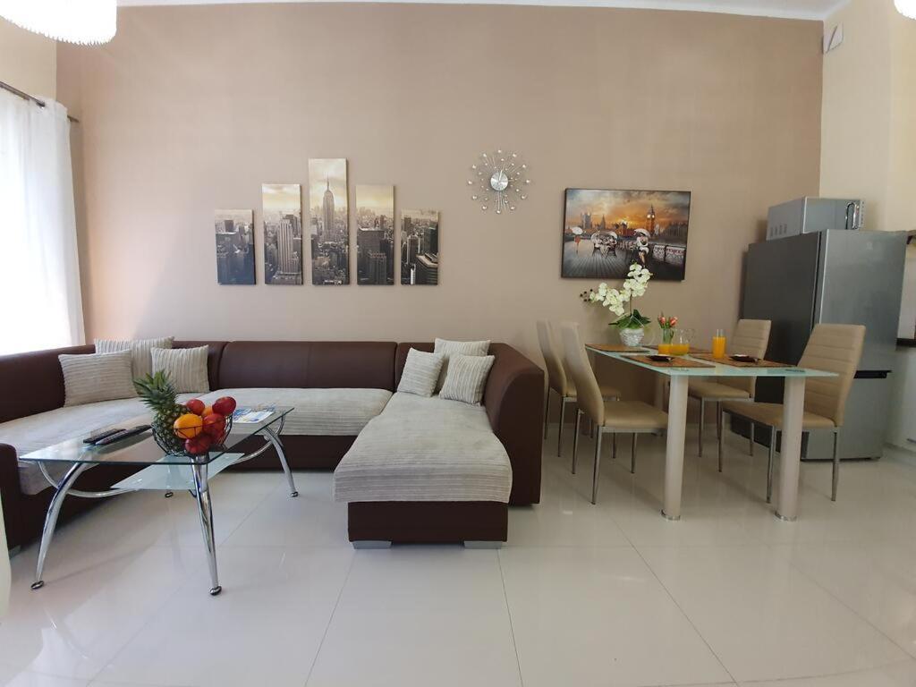 Dwie Sosny Apartamenty Przy Plazy - Sauna, Jacuzzi, Silownia, Bawialnia - 365Pam 尤斯托尼莫斯基 外观 照片