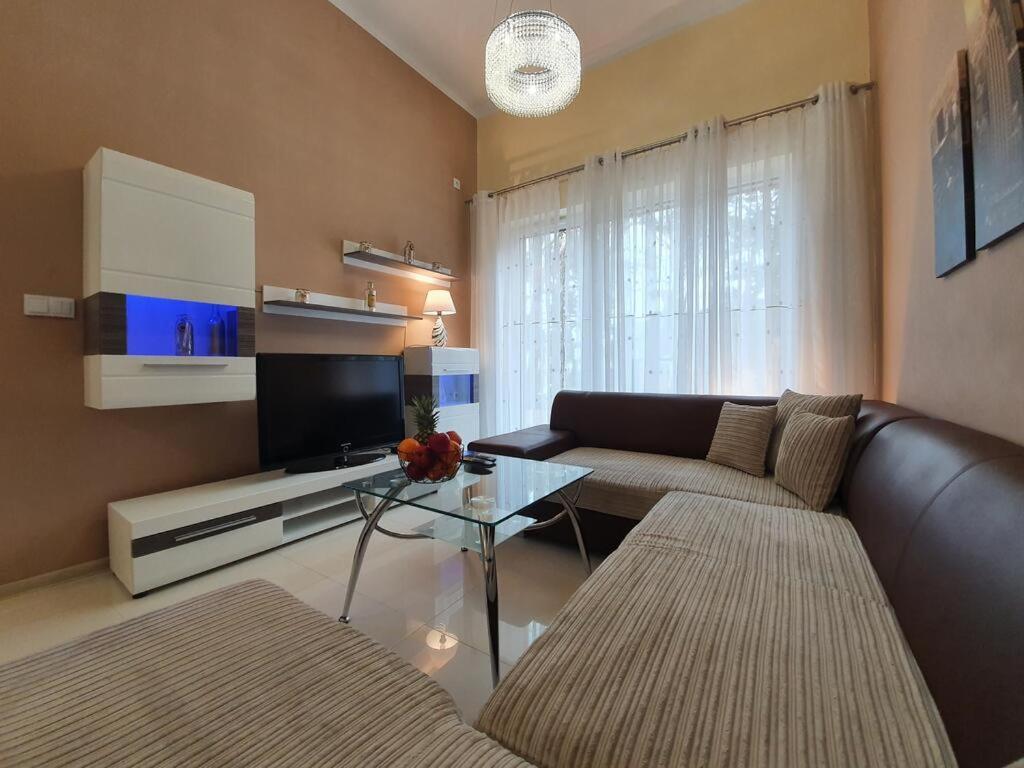 Dwie Sosny Apartamenty Przy Plazy - Sauna, Jacuzzi, Silownia, Bawialnia - 365Pam 尤斯托尼莫斯基 外观 照片