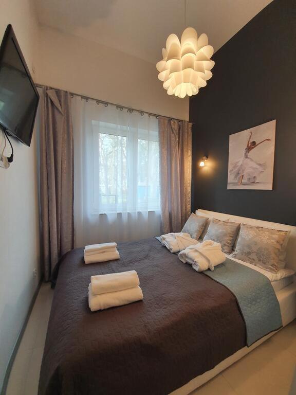 Dwie Sosny Apartamenty Przy Plazy - Sauna, Jacuzzi, Silownia, Bawialnia - 365Pam 尤斯托尼莫斯基 外观 照片